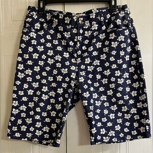 Cold water Creek Floral shorts size 10
